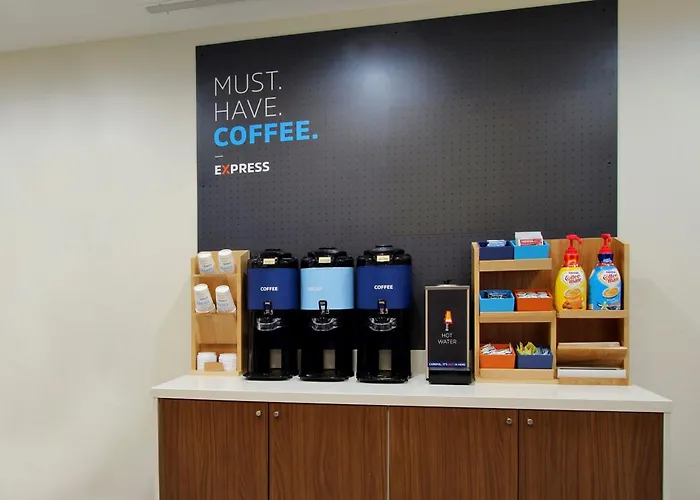 Holiday Inn Express & Suites Raceland - Highway 90 By Ihg