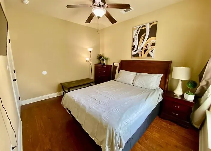 Grand Isle Detached Condo Unit F 3 Bedrooms 1 Bath Easy Beach Access Pet Ok